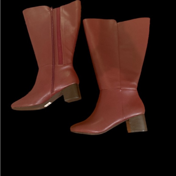 NWT-Women’s boots wide calf size 8 - Picture 3 of 7